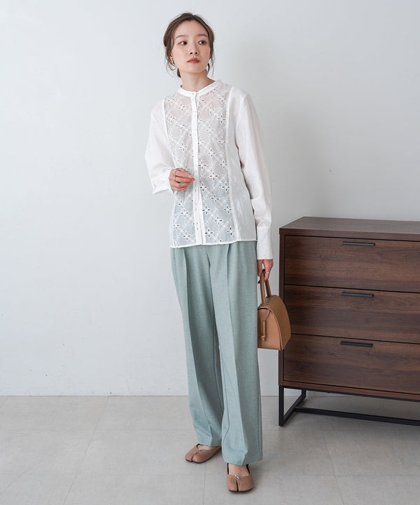 フロント刺繍レースブラウス