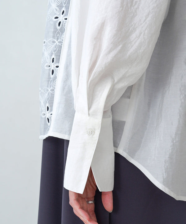 フロント刺繍レースブラウス