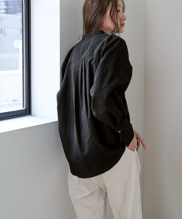 フロント刺繍レースブラウス