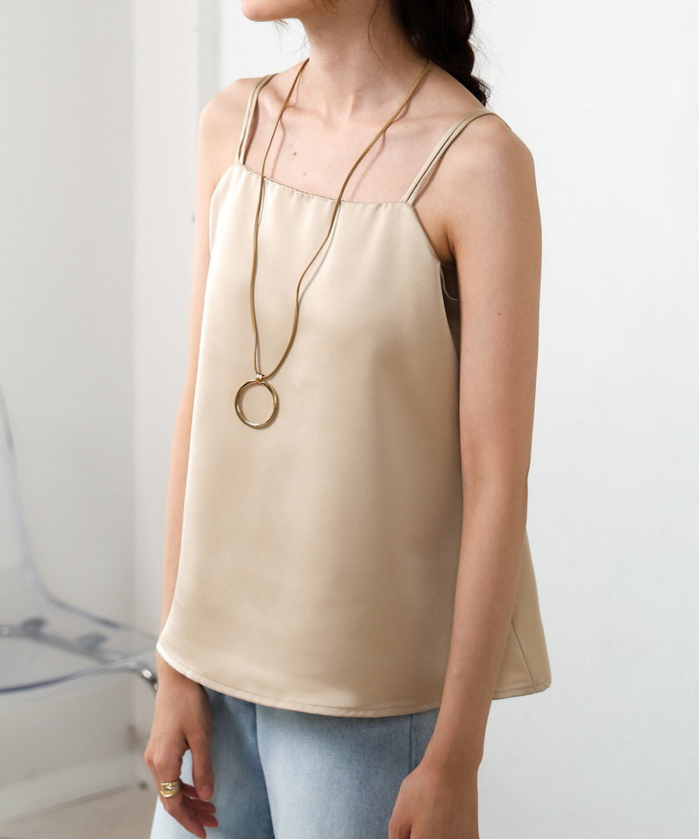 カップ付きサテンキャミソール