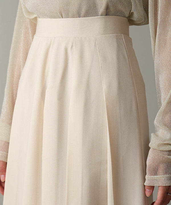 LONG PLEATED SKIRT