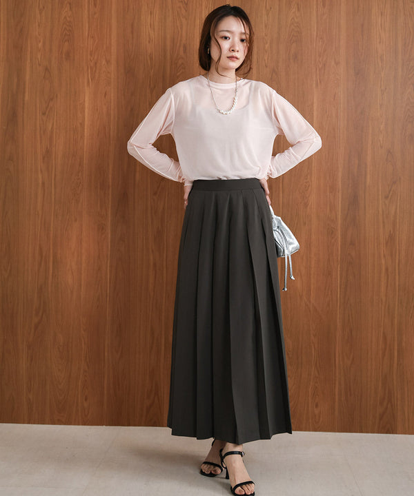 LONG PLEATED SKIRT