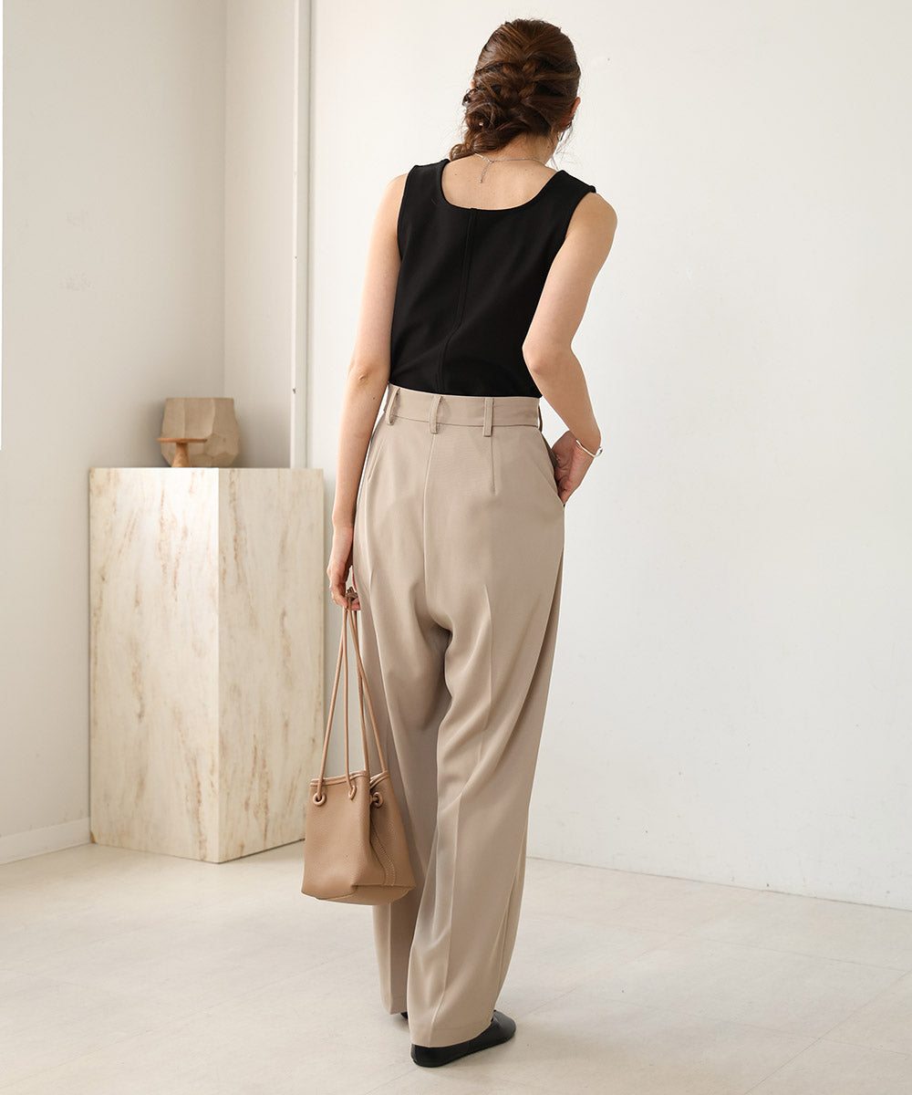 SQUARE NECK TUCK DESIGN TANK TOP