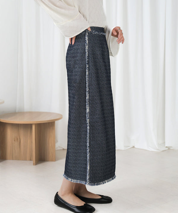 DENIM TIGHT SKIRTS