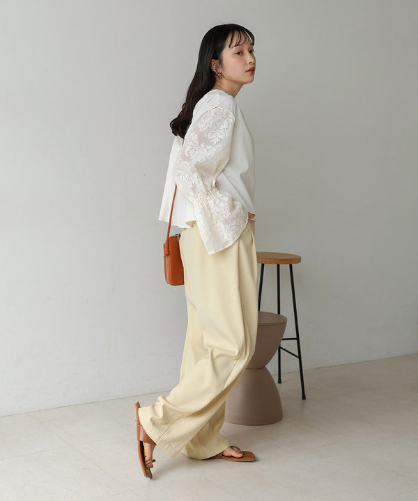 キャンディースリーブレースブラウス