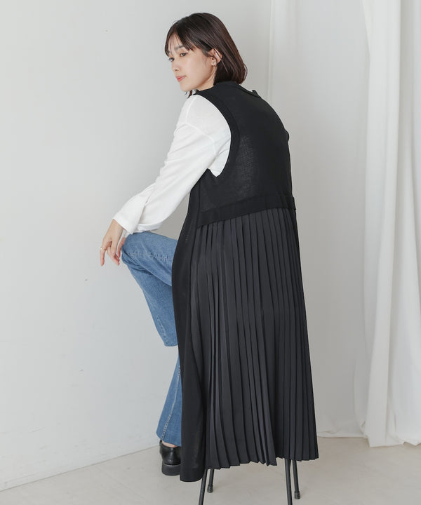 バックプリーツジレ