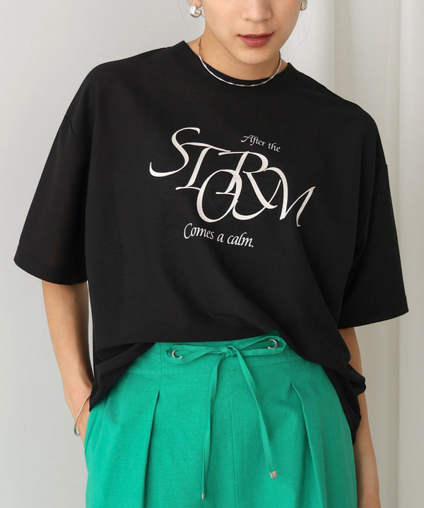 梨地ロゴTシャツ