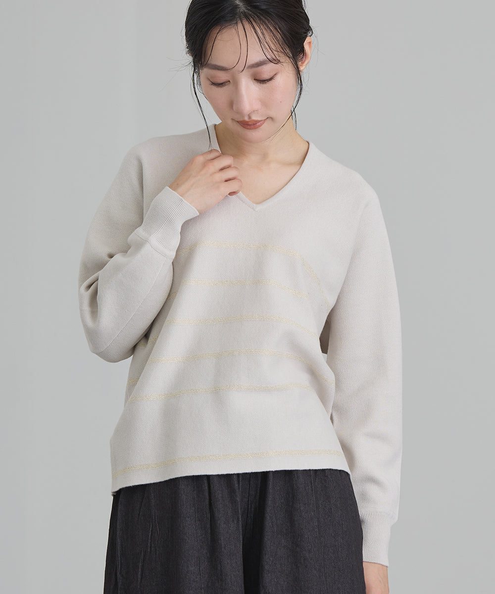 ラメボーダーVネックニット