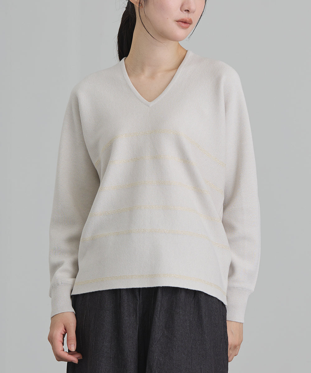 ラメボーダーVネックニット