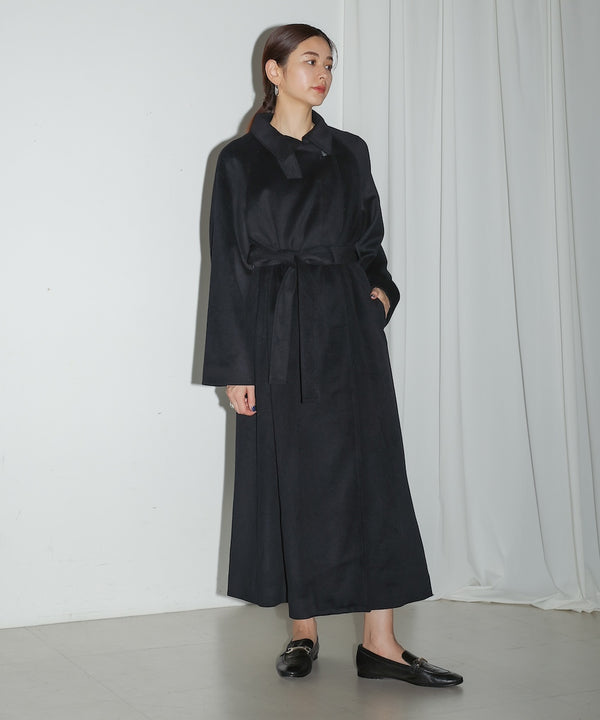 SLEEVE SLIT COAT