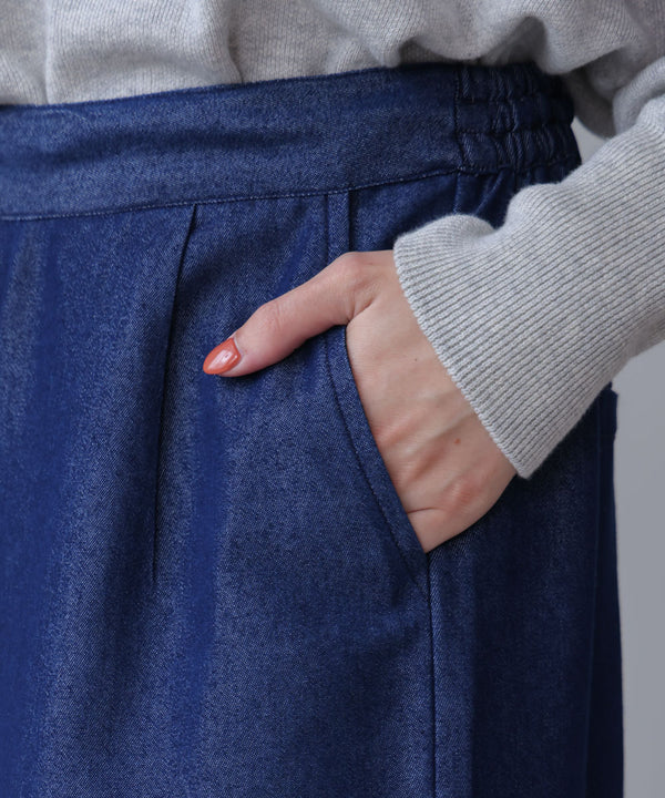 ライトデニムフレアパンツ
