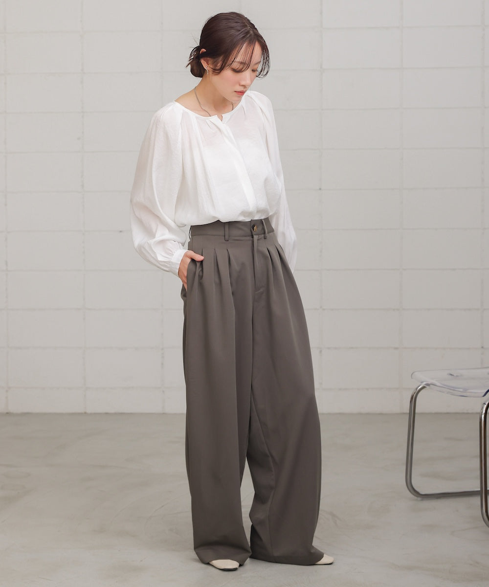 【S・Mサイズ展開】フロントタックワイドパンツ