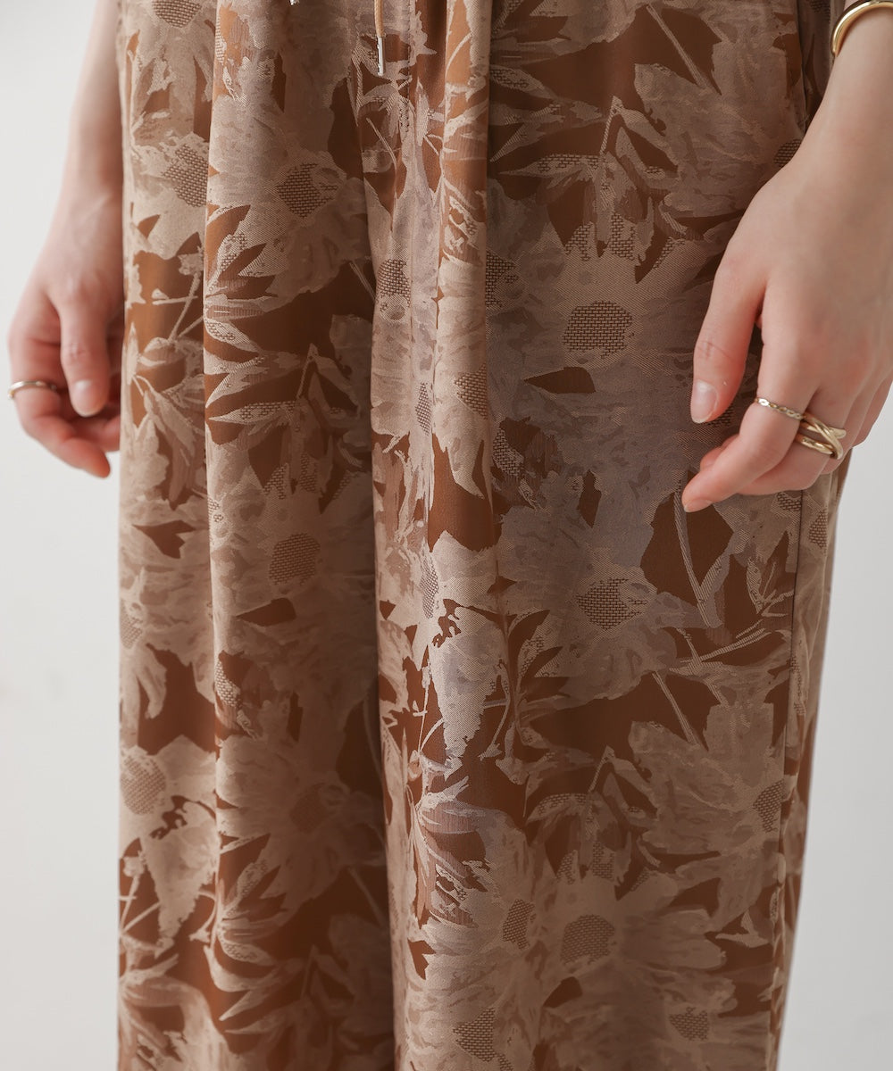 ジャガードパンツ