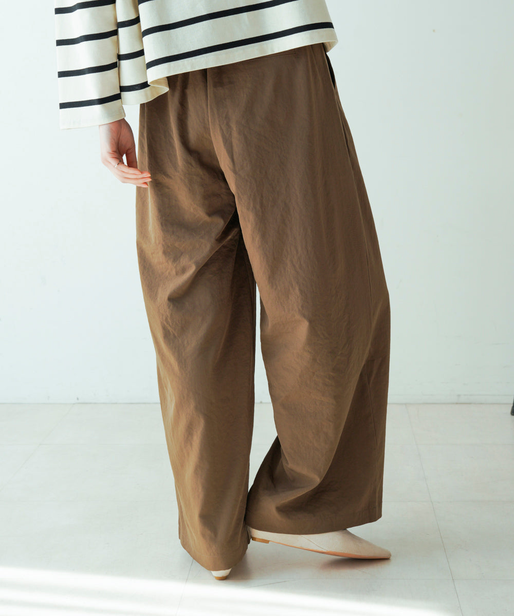 ストレッチテックチノワイドパンツ