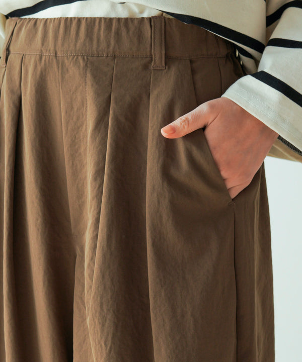 ストレッチテックチノワイドパンツ
