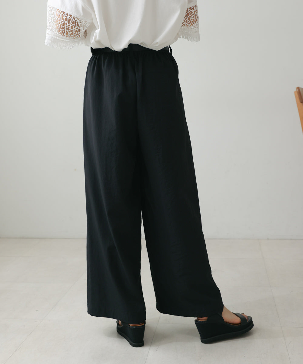 ストレッチテックチノワイドパンツ