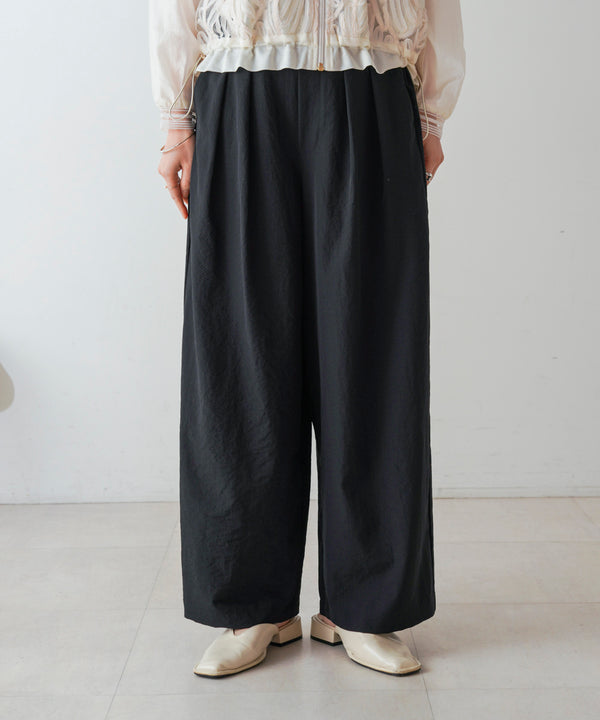 ストレッチテックチノワイドパンツ