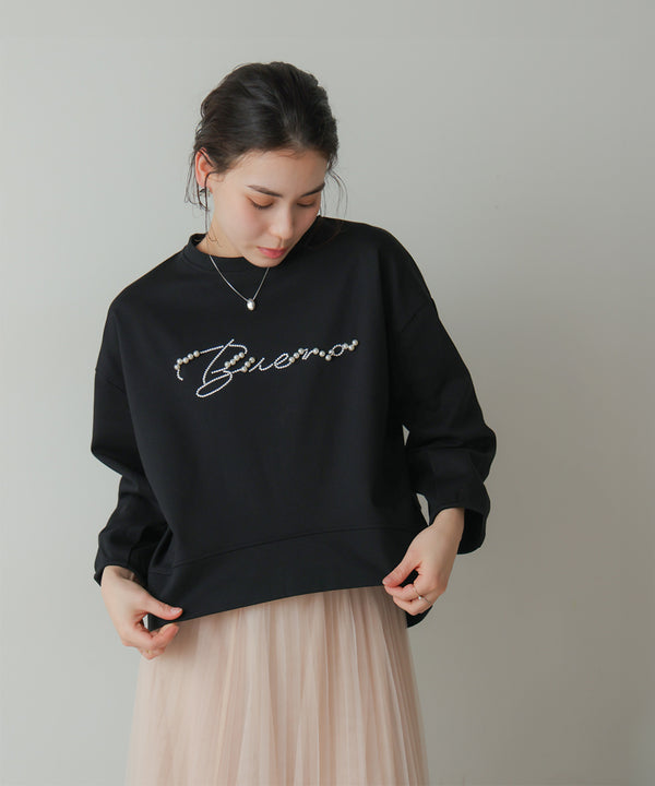 パール刺繍ロゴプルオーバー