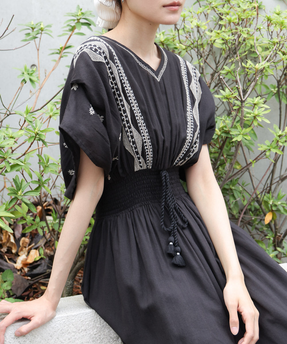 S・Mサイズ展開】フロント刺繍ウエストシャーリングワンピース