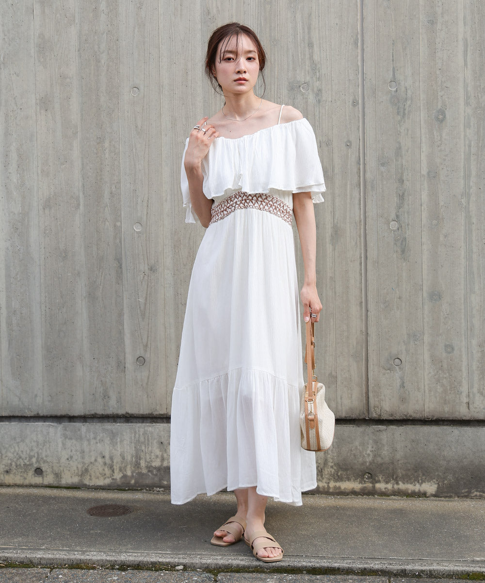 【S・Mサイズ展開】レーヨンクレープスモッキングワンピース