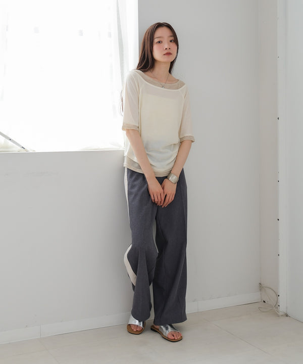 レイヤードオフショル風カットトップス