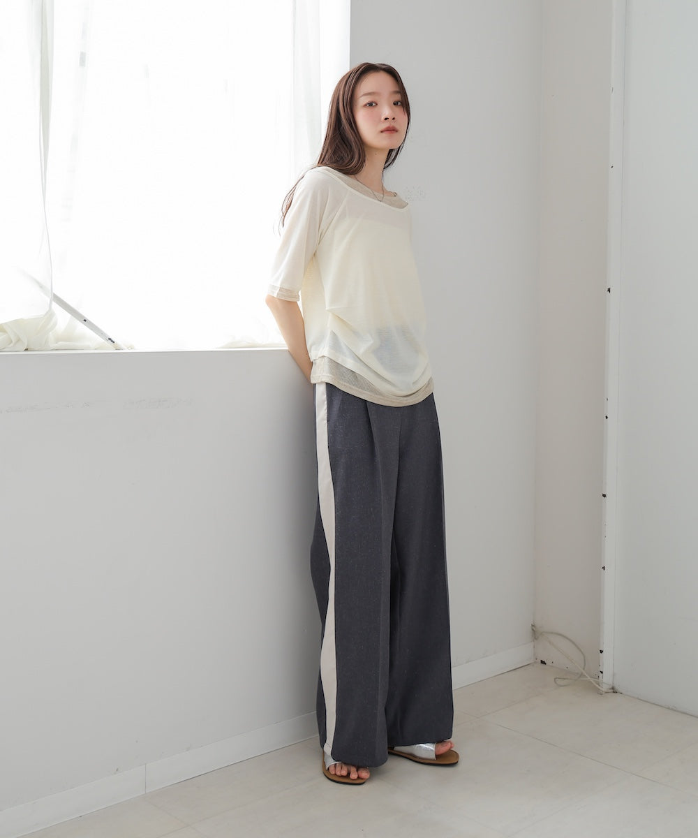 レイヤードオフショル風カットトップス