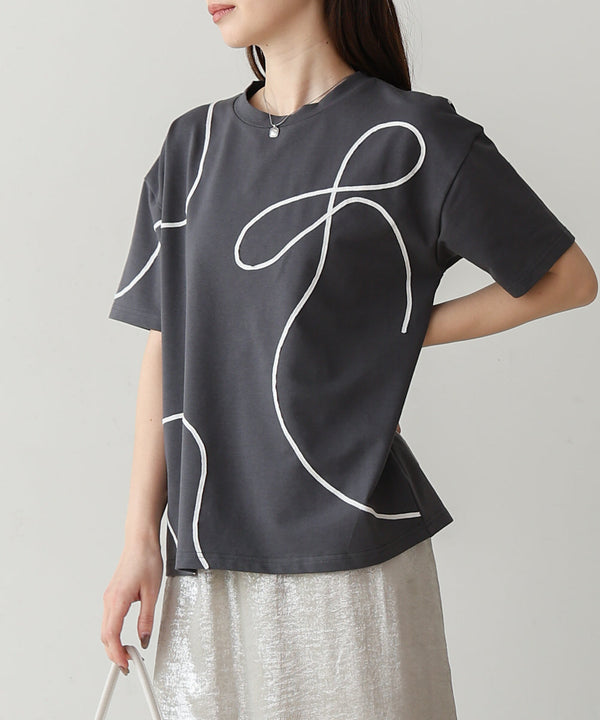 コード刺繡使いＴシャツ