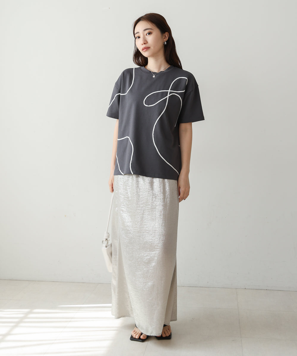 コード刺繡使いＴシャツ
