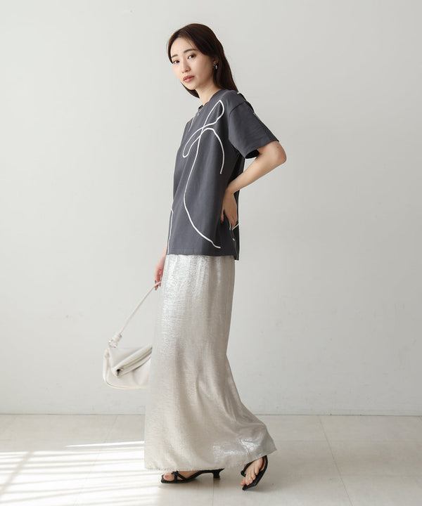 コード刺繡使いＴシャツ