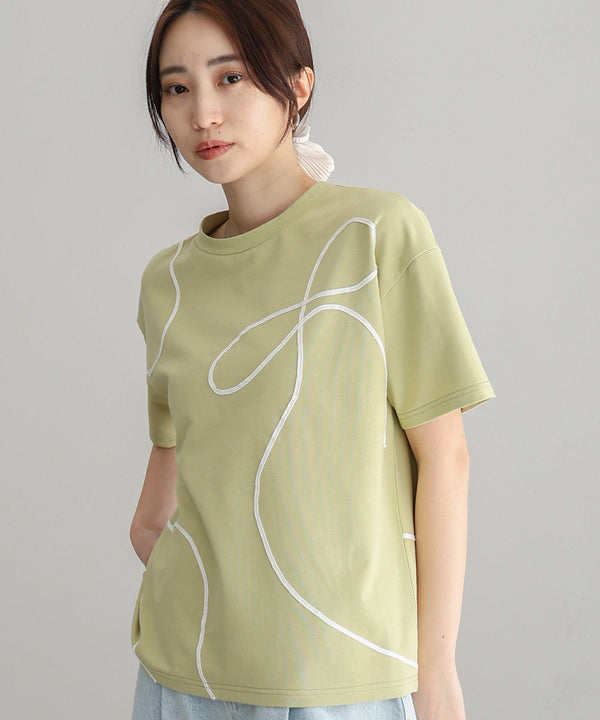 コード刺繡使いＴシャツ