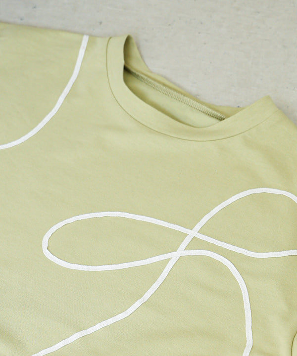 コード刺繡使いＴシャツ