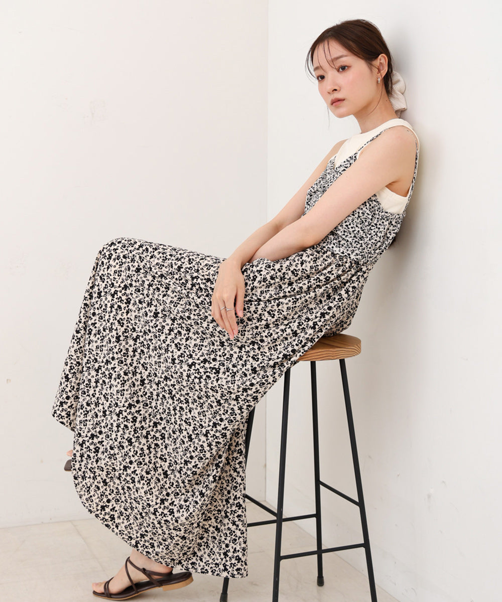 【S・Mサイズ展開】リトルフラワーシャーリングキャミワンピース