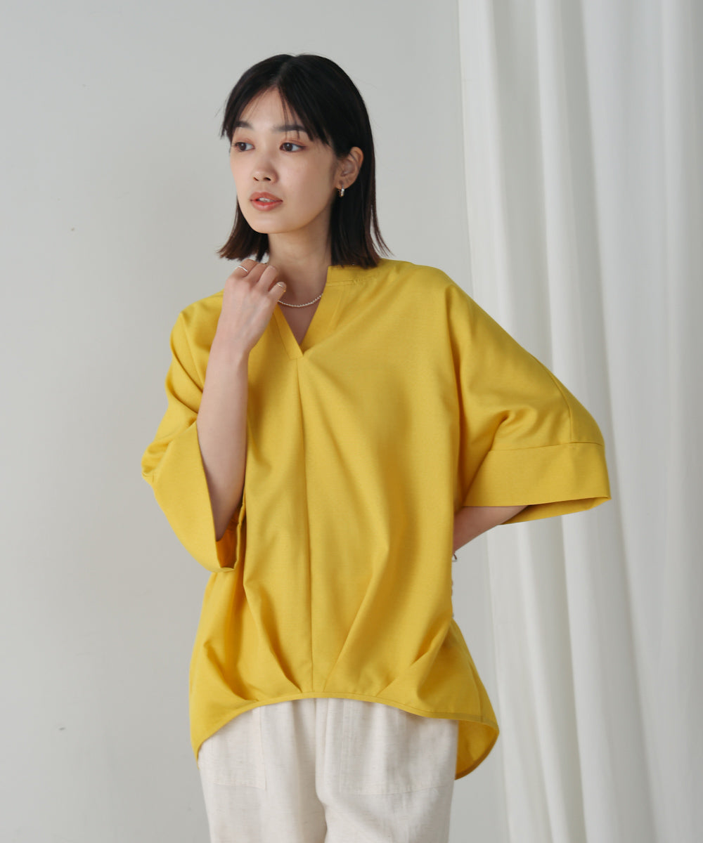 麻ライクキーネックタックスリーブブラウス［5/19発送予定］