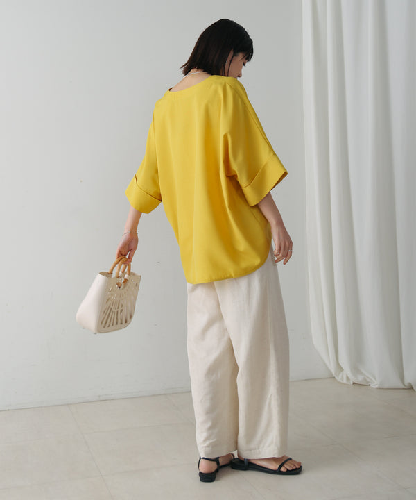 麻ライクキーネックタックスリーブブラウス［5/19発送予定］