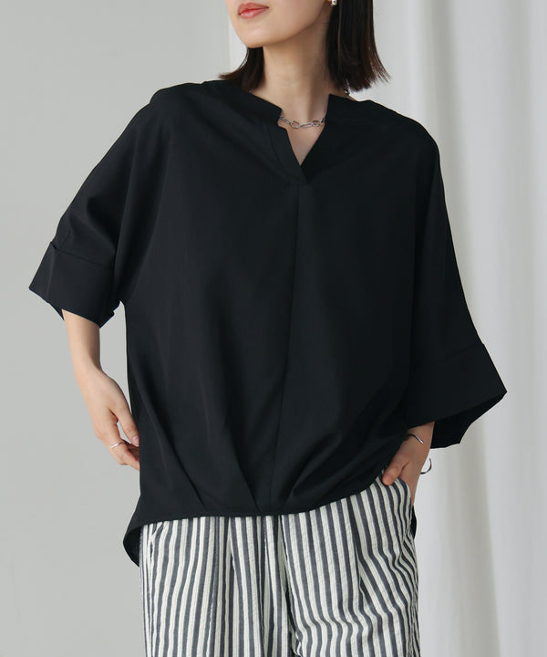 麻ライクキーネックタックスリーブブラウス［5/19発送予定］