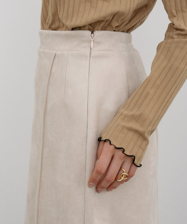 スウェードロングスカート