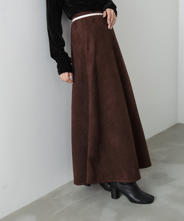 スウェードロングスカート