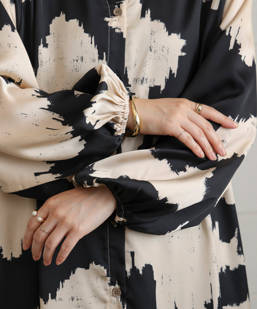 モノトーン柄シャツワンピース