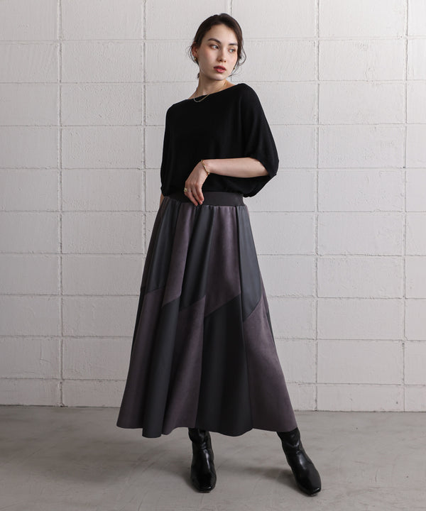 フェイクレザーフレアスカート