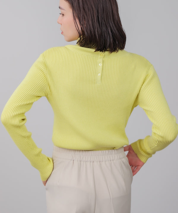 【温度調整素材】バック釦タートルニット