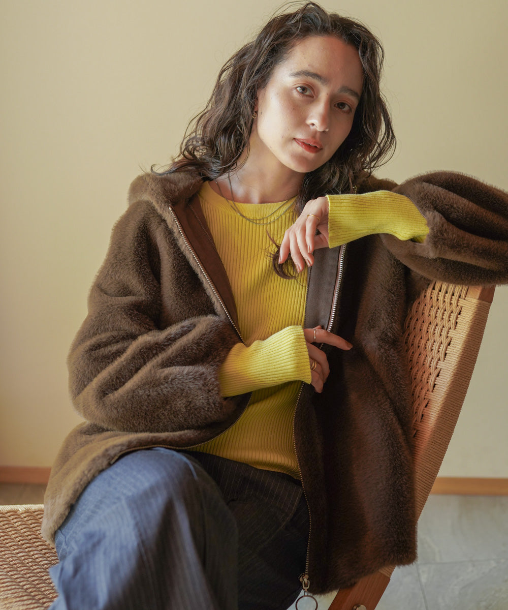 コンフォータブルエアーラウンドネックプルオーバー