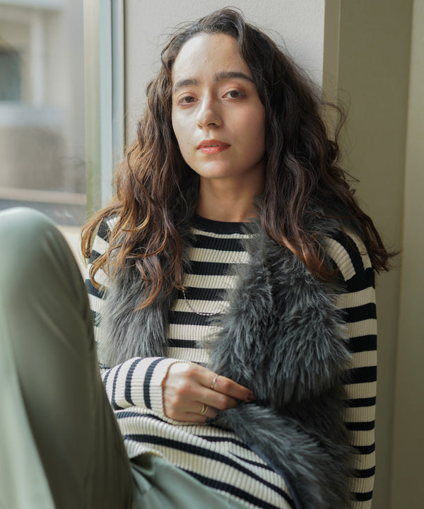 コンフォータブルエアーラウンドネックプルオーバー