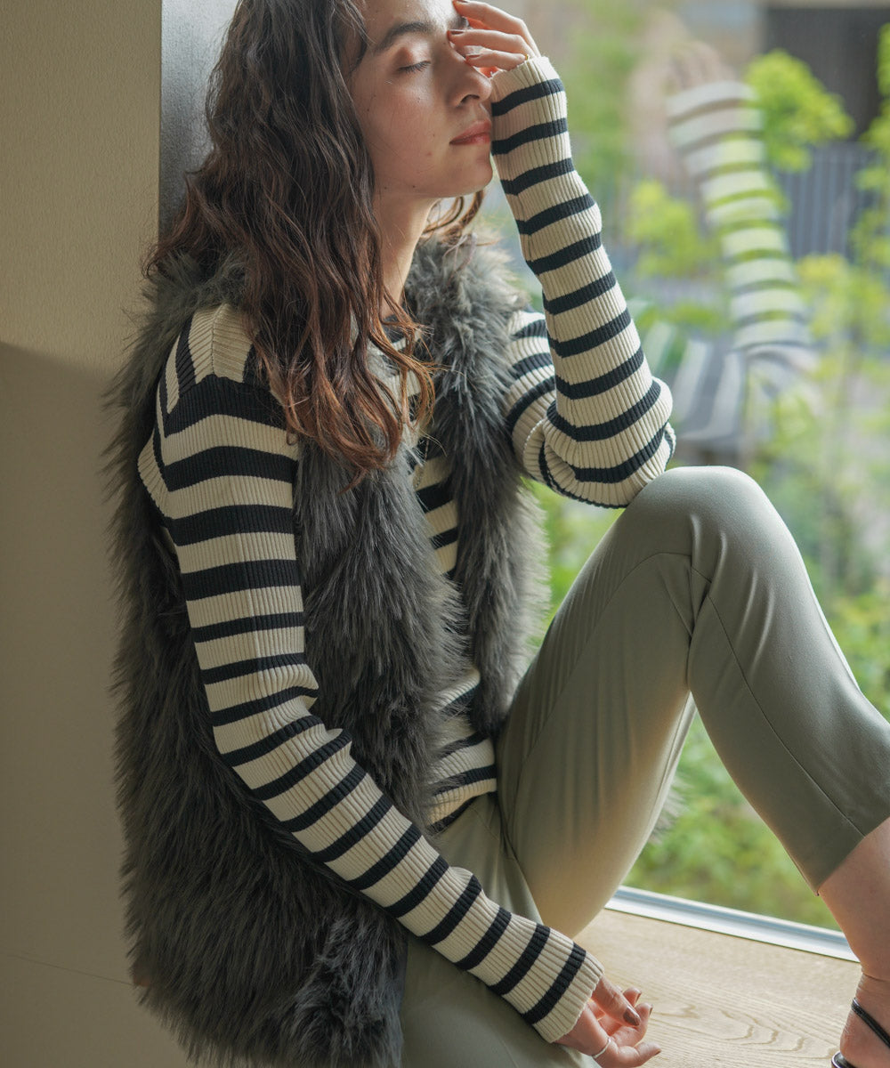 コンフォータブルエアーラウンドネックプルオーバー