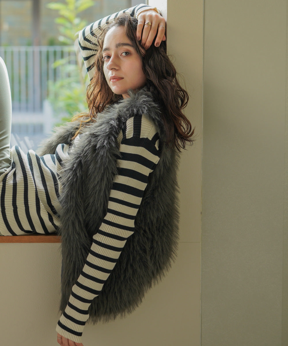 コンフォータブルエアーラウンドネックプルオーバー