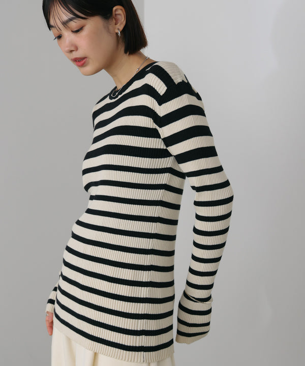 コンフォータブルエアーラウンドネックプルオーバー