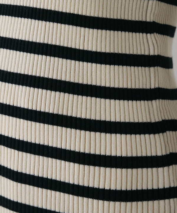 コンフォータブルエアーラウンドネックプルオーバー