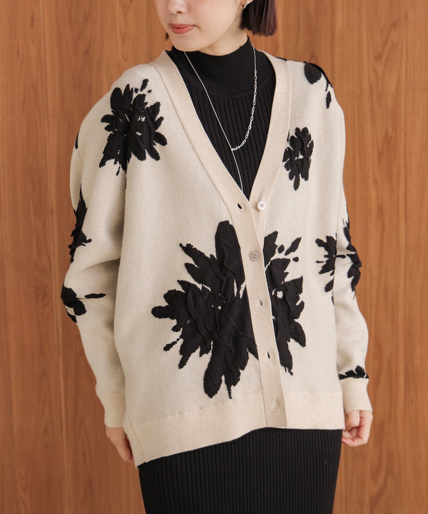 【新色追加】フラワージャガードドルマンニットカーディガン［BLACK/GRAY/ECRUは12/26発送予定］