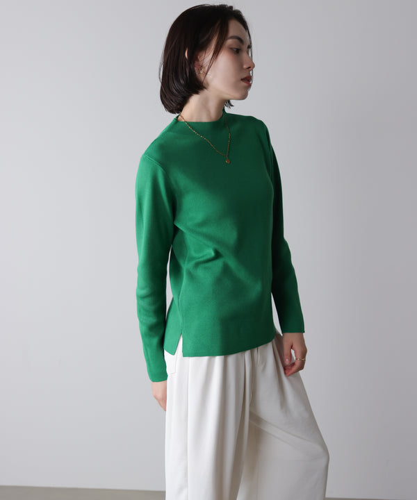 ハイネック総針ニットプルオーバー