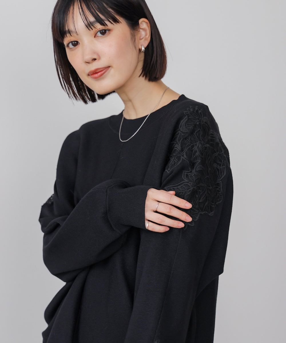 肩レースドルマンニットプルオーバー