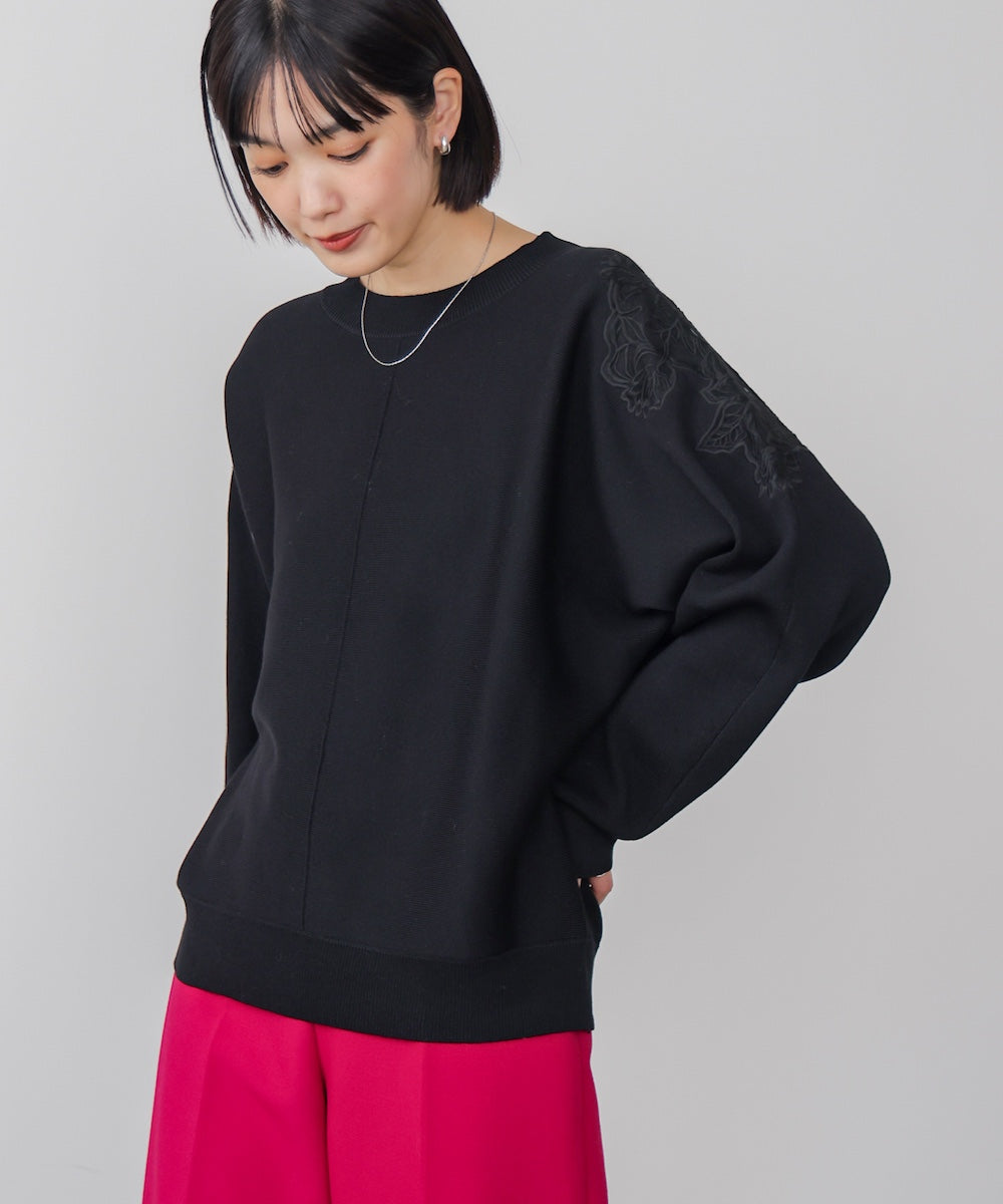 肩レースドルマンニットプルオーバー